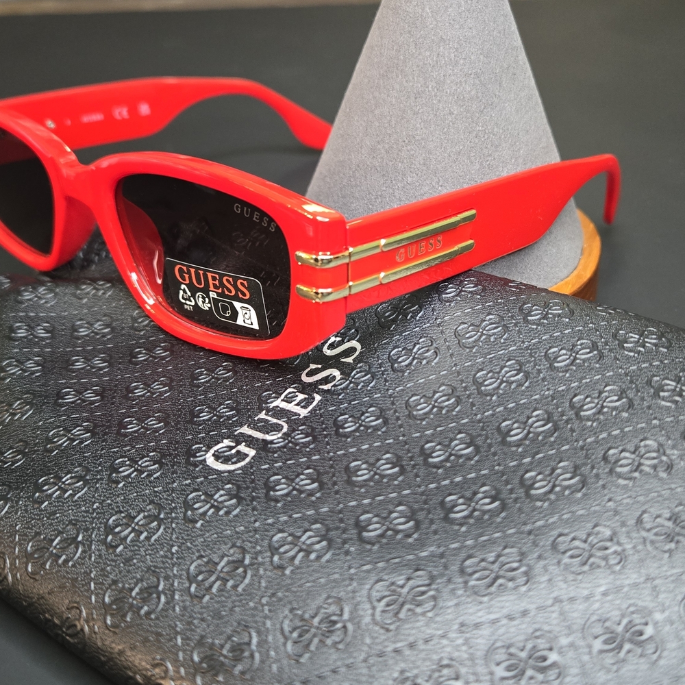 Guess Vibrant Red Women's Sunglasses